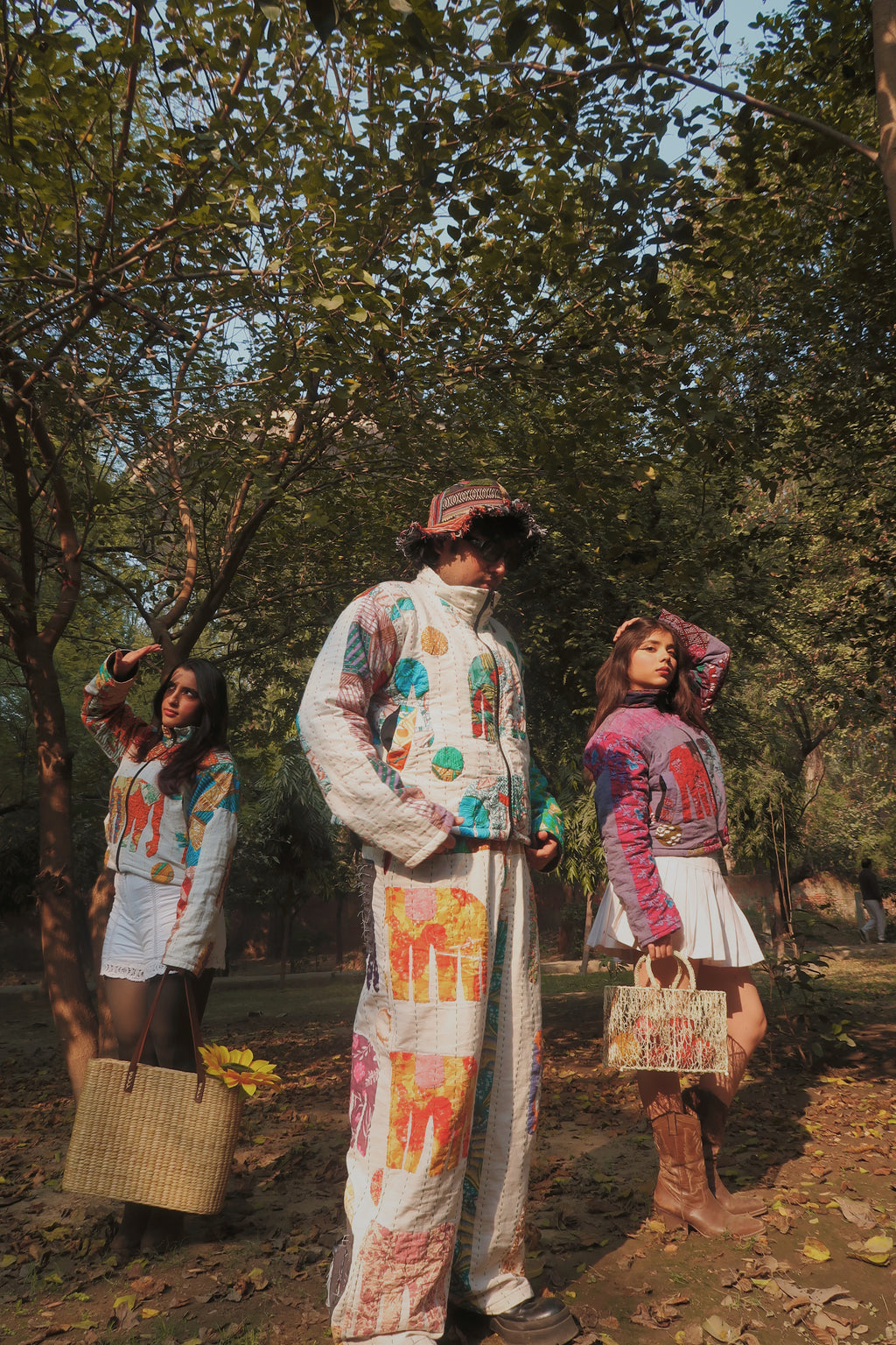 ELEPHANT KANTHA JACKET CROPPED WHITE