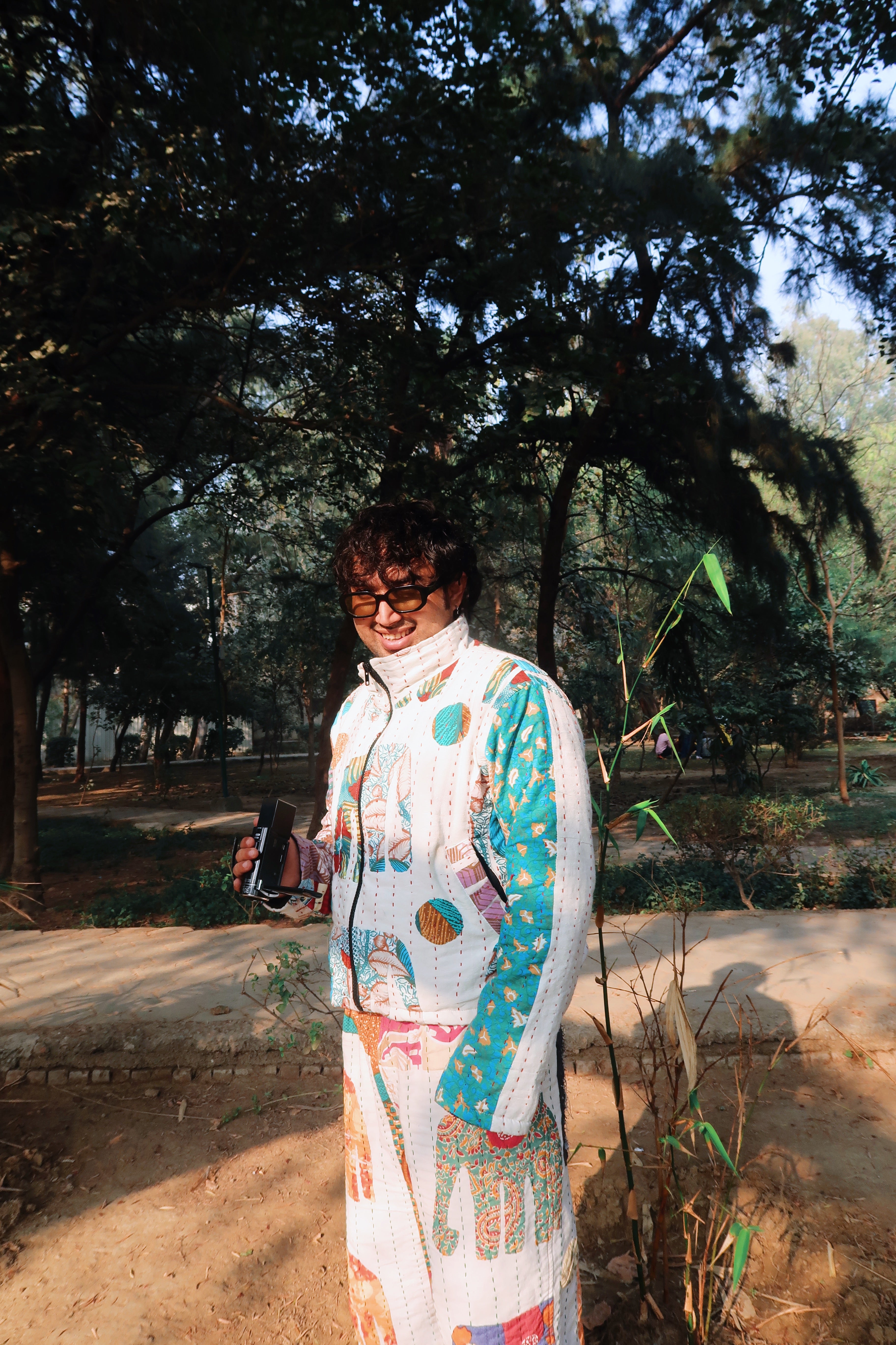 ELEPHANT KANTHA JACKET CROPPED WHITE